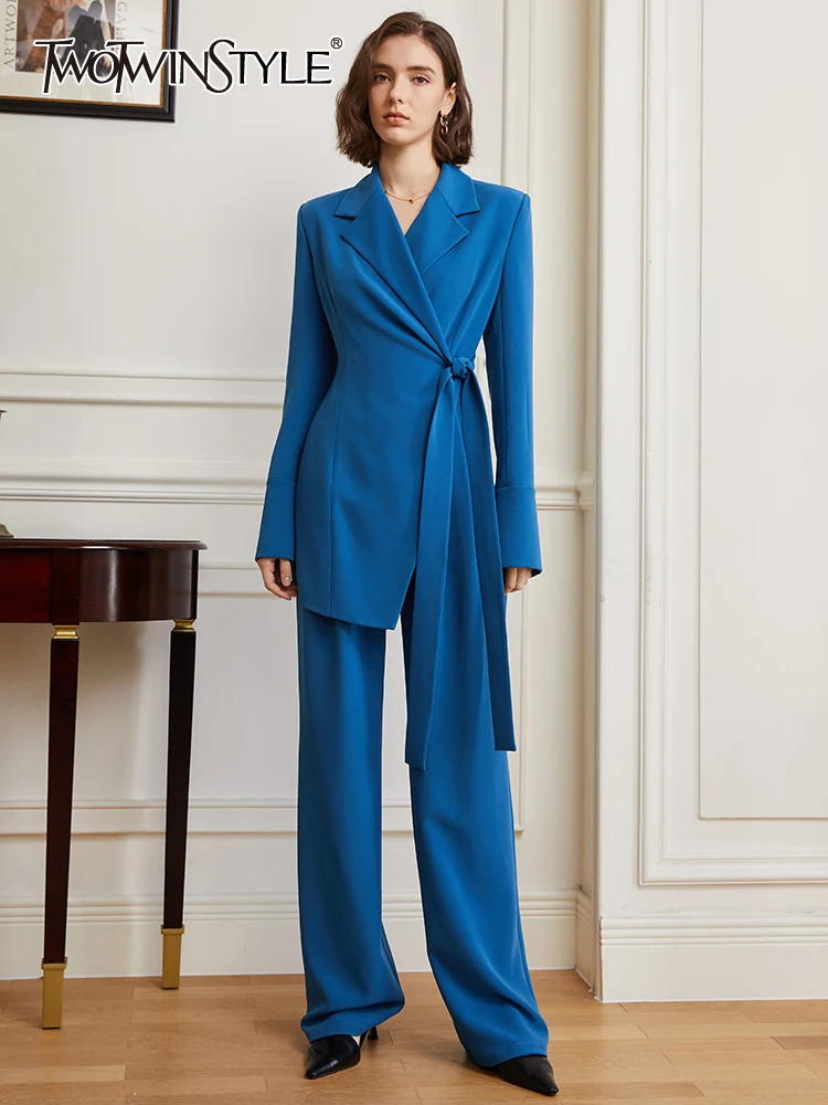 

TWOTWINSTYLE Solid Minimalist Jumpsuit For Women Notched Collar Long Sleeve High Waist Wide Leg Pants Casual Jumpsuit Female New
