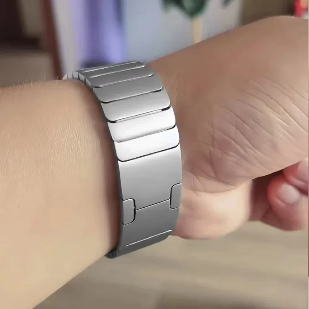 Sleek Stainless Steel Metal Quick Fit Strap - Premium No Gap Wristband Bracelet