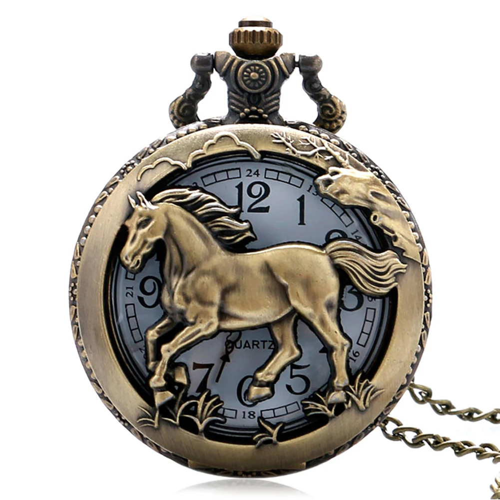 

Retro Bronze Horse Quartz Analog Necklace Watch Men Women Arabic Numerals Dial Pendant Pocket Clock with Chain Birthday Gifts