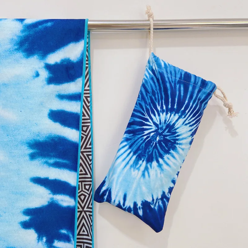 Dual-Sided Quick-Drying Fleecy Bath Towel - Vibrant Print for Beach, Swimming, and Fitness