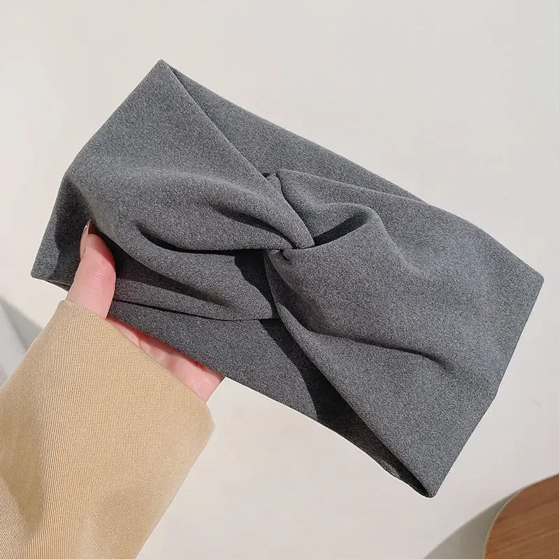 Elegant Autumn Winter Cross-Stretch Headband