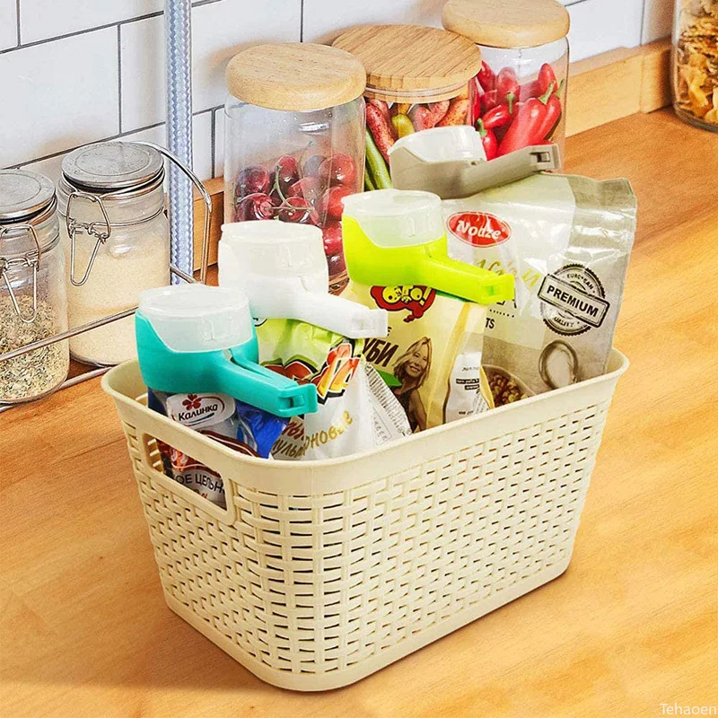 Description Picture 2 of itemSnack Sealing Clip Fresh Keeping Sealer Clamp Plastic Food Saver Travel Kitchen Gadgets Seal Pour Food Storage Bag Cap Clip
