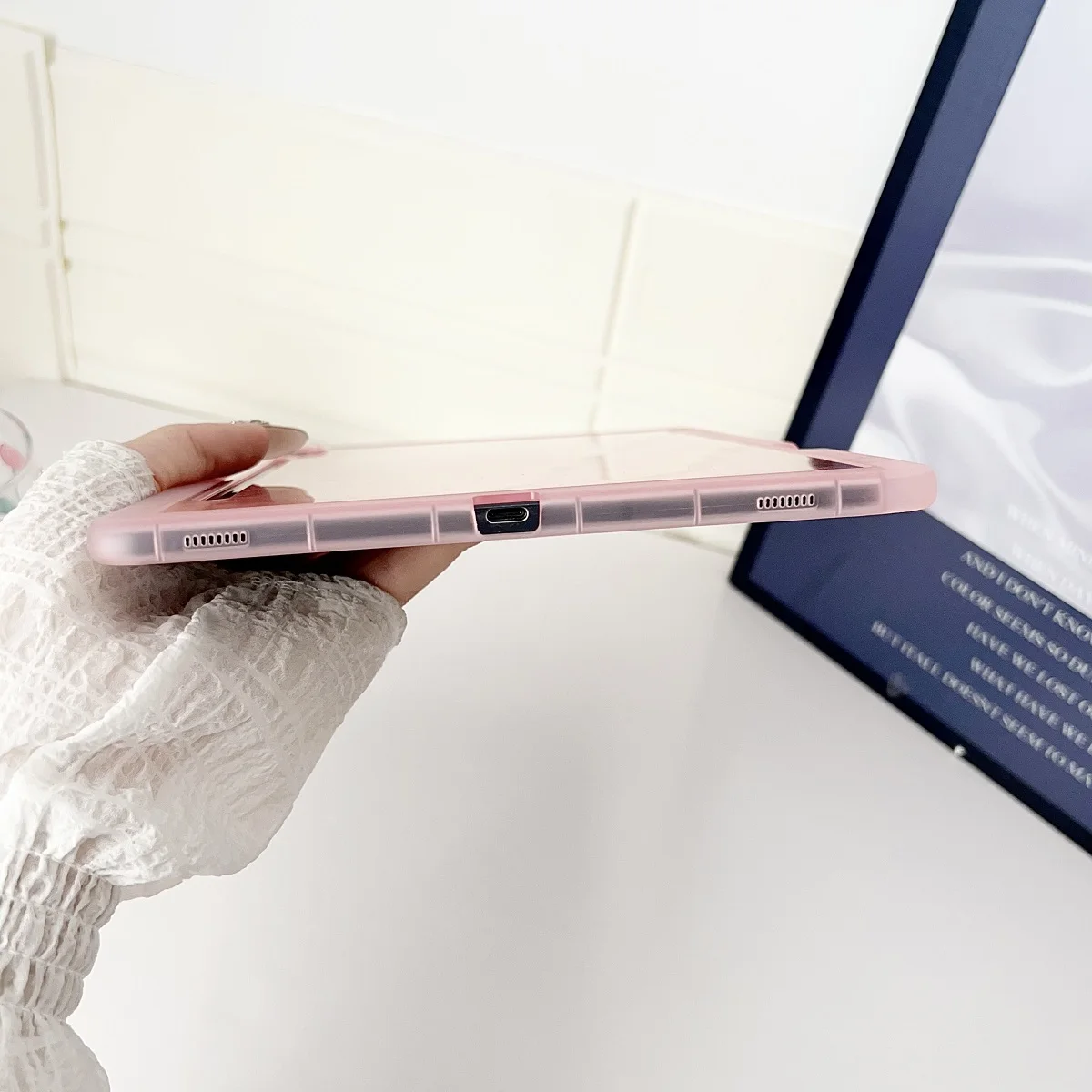 Ultimate Tablet Case with Pencil Holder - Sleek TPU Back Cover
