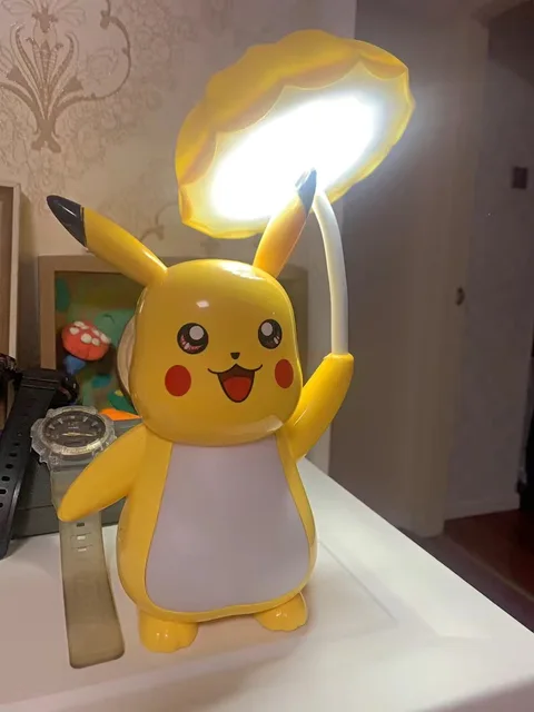 New Pokemon Pikachu Figures lampada da tavolo ricarica Usb 3 marce luce di  lettura regolabile protezione