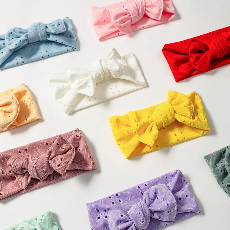 Рисунок 4 - Повязка на голову с бантом для девочек