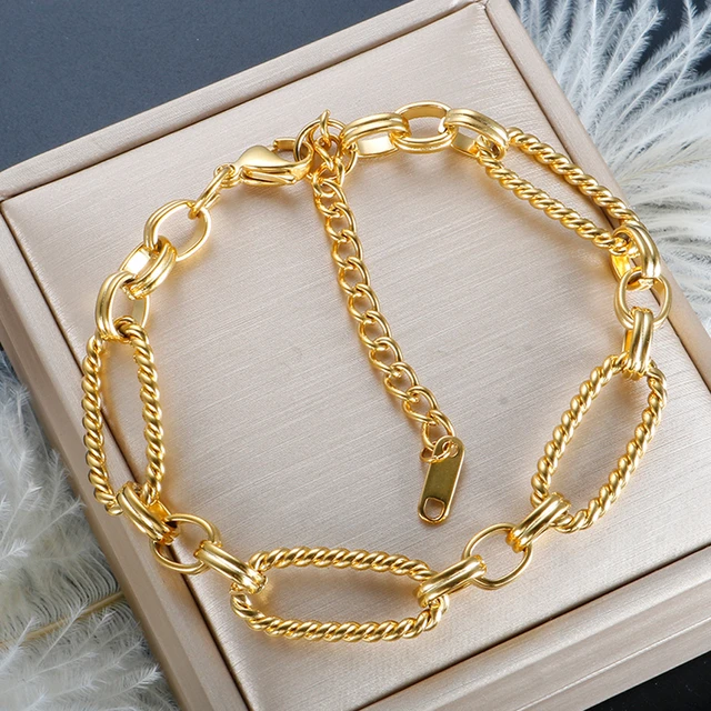 Twisted Link Bracelet – Inverted Luxe