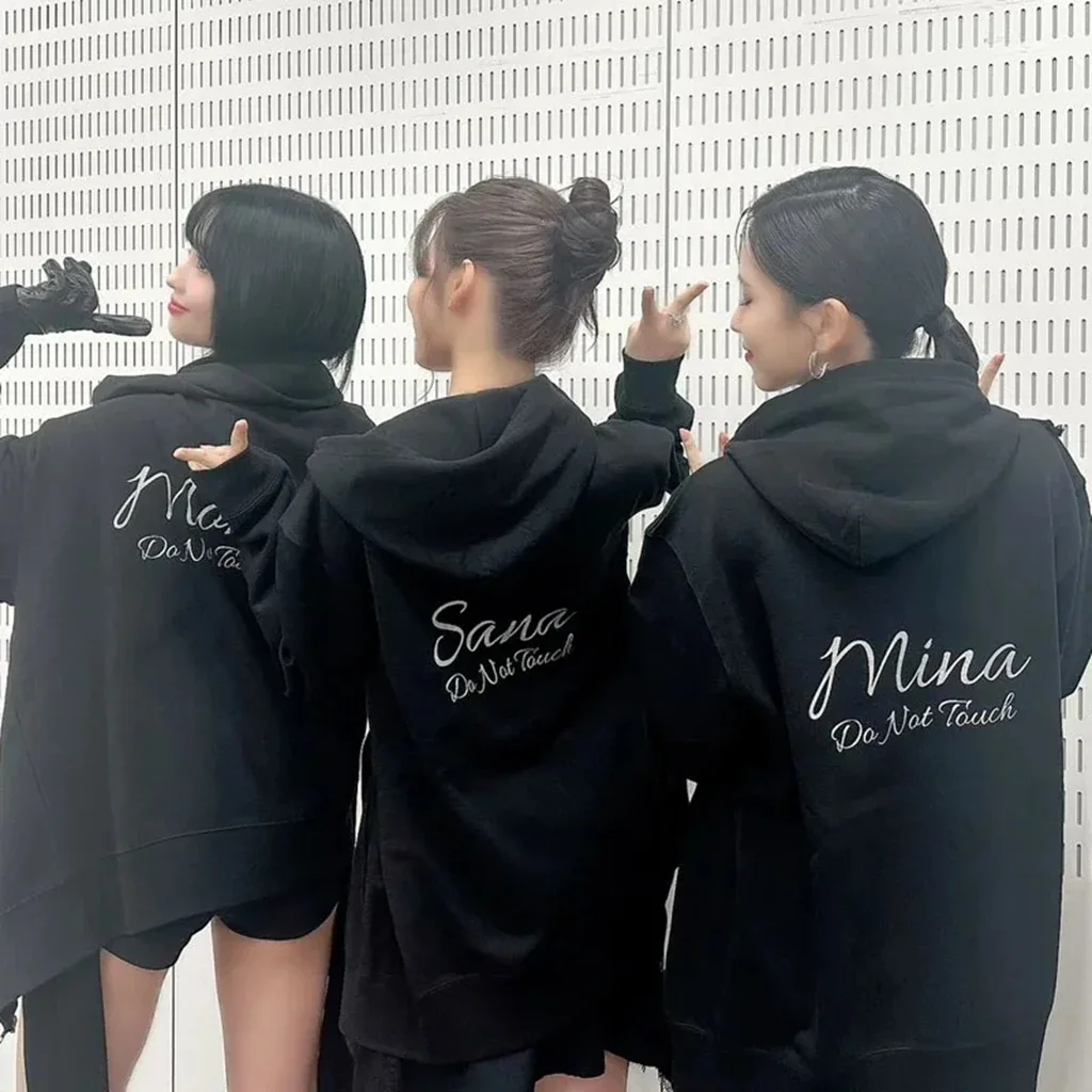 

Kpop Y2K Twice Japan MISAMO Tour Do Not Touch Long-sleeved Unisex Sweatshirt ZIP-UP Loose Printe Pullover Coat Oversize Hooded