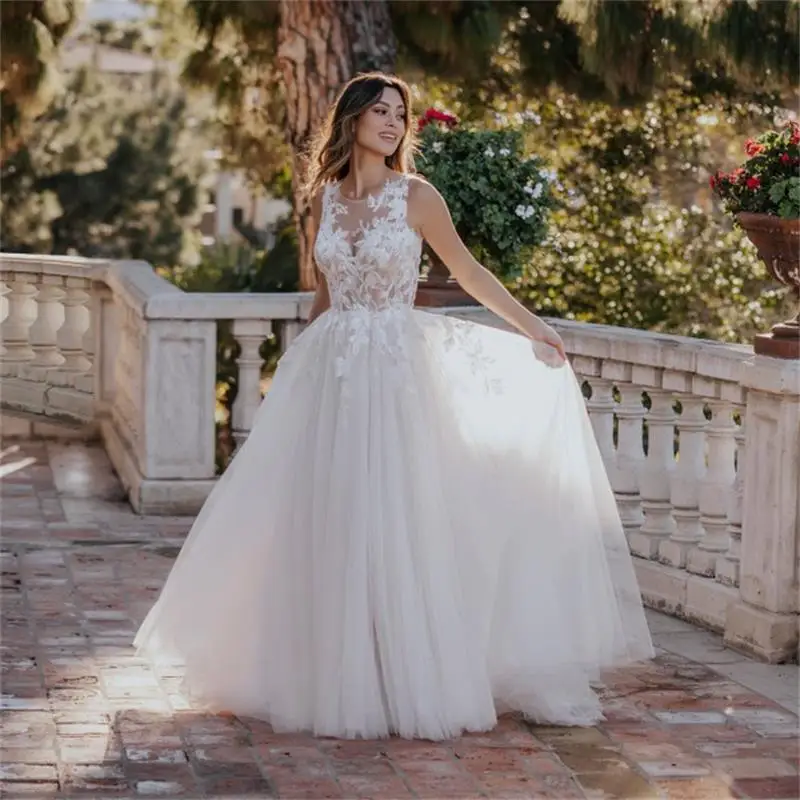 

O Neck Boho Wedding Dresses Sleeveless Lace Applique Buttons Party Vestidos De Novia Bridal Tulle Maxi Gown