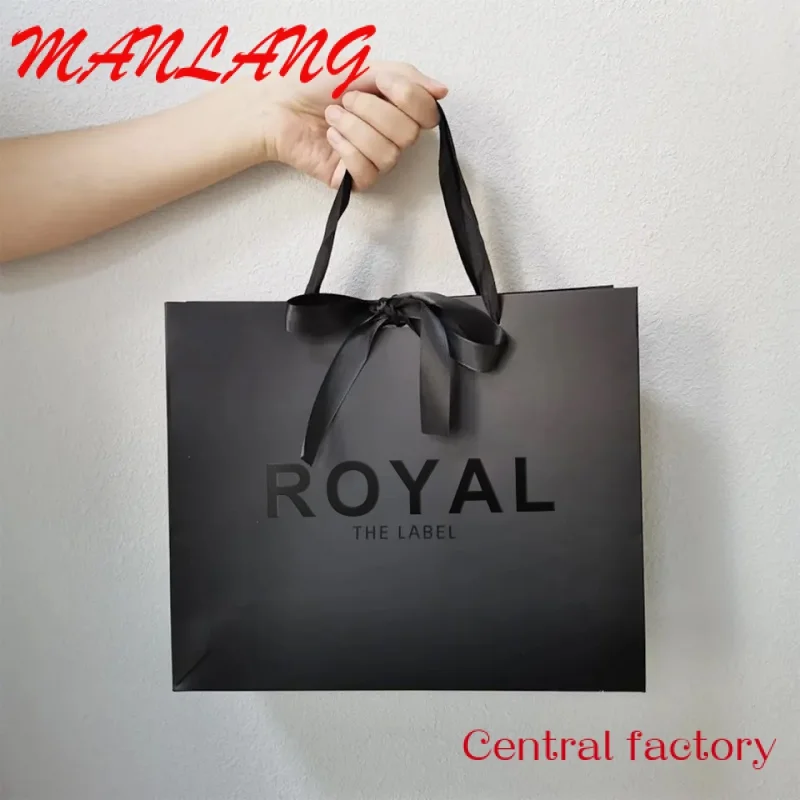 

Custom Biodegradable luxury matte black shopping packaging paper bags with custom your own logo gift retail handbag ribbon hand