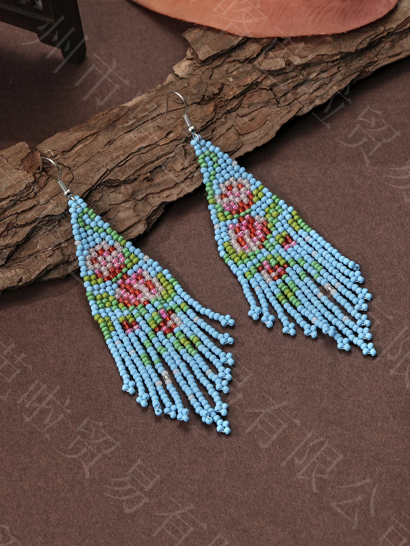 

Rice Bead Earrings Hand weaving Beaded flower Simplicity Retro Bohemia geometry alloy ma'am Tassel Earrings