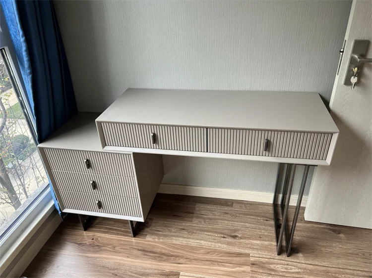 Description Picture 5 of itemModern Minimalist Solid Wood Dressers Designer Leisure Luxury Bedroom Storage Cabinet Table De Toilette Bedroom Furniture WK