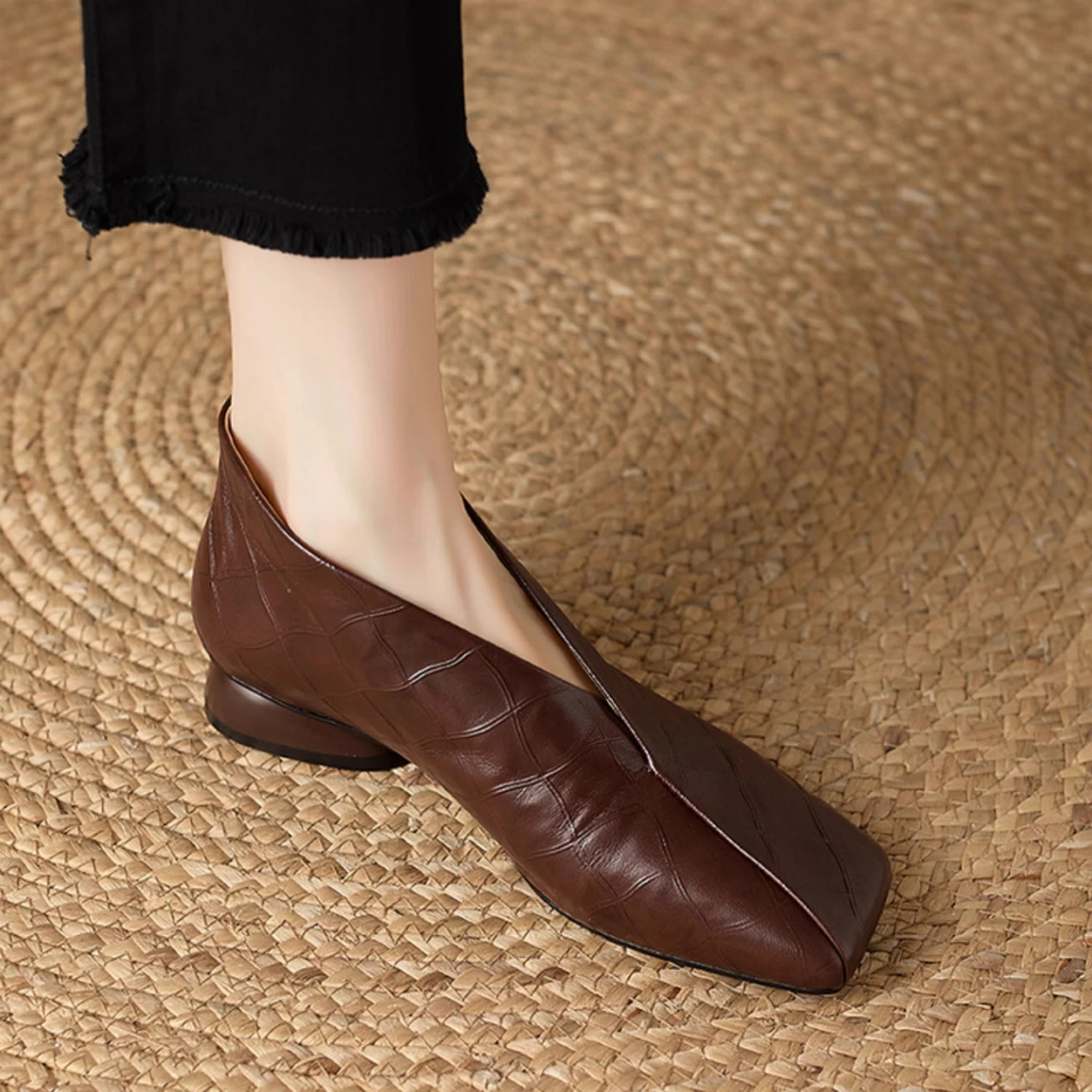 French Vintage Soft Sole Square Toe Deep Mouth French Single Shoes New Low Heel Comfortable Spring and Autumn Women's Shoes