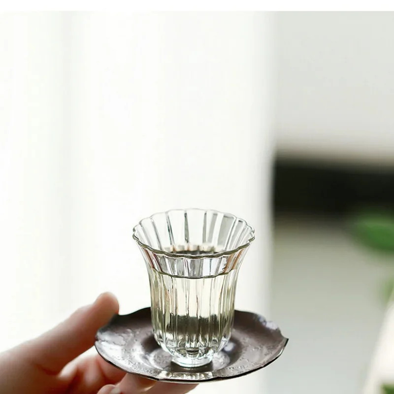 Japanese Heat-resistant Handmade Glass Chrysanthemum Petal Pattern Flower Teacup White Wine Cup Tea Cup Teacup Smelling Smal