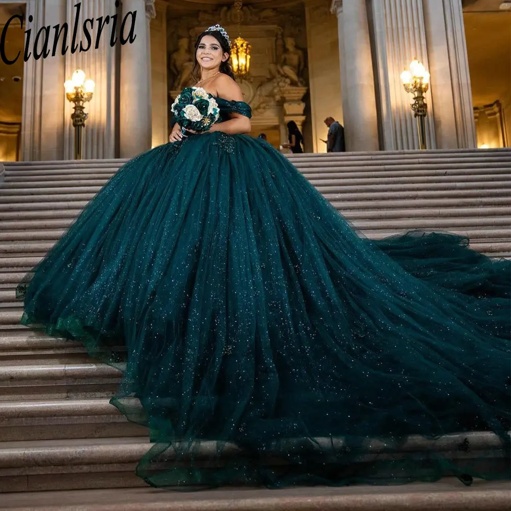 

Blackish Green Off the Shoulder Glitter Crystal Ball Gown Quinceanera Dresses Sequined Appliques Lace Corset Vestidos De 15 Años