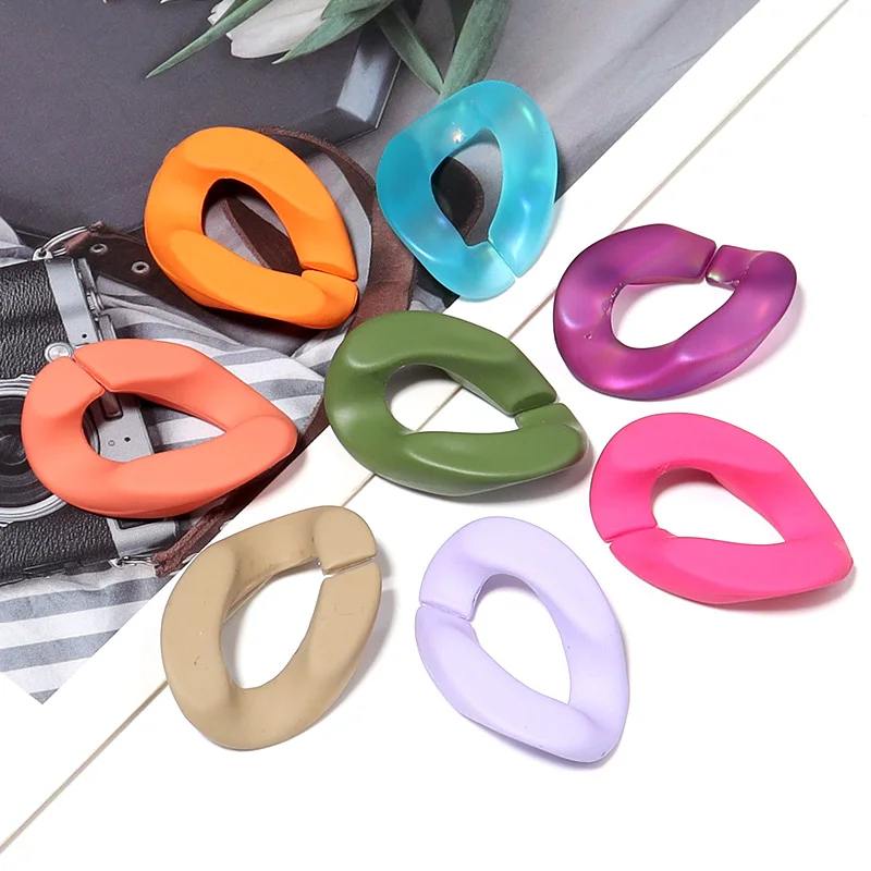 

30pcs/Lot 30x21mm Acrylic Twisted Chains Assembled Parts Glasses Chain Beads for Jewelry Making DIY Bracelet Necklace Earrings