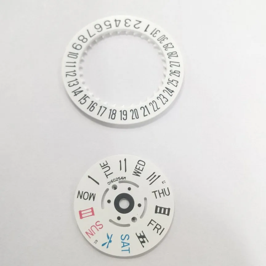 

S-Watch accessories new and original nh35 / nh36 movement calendar disk at 3:00 a.m. and 6:00 a.m
