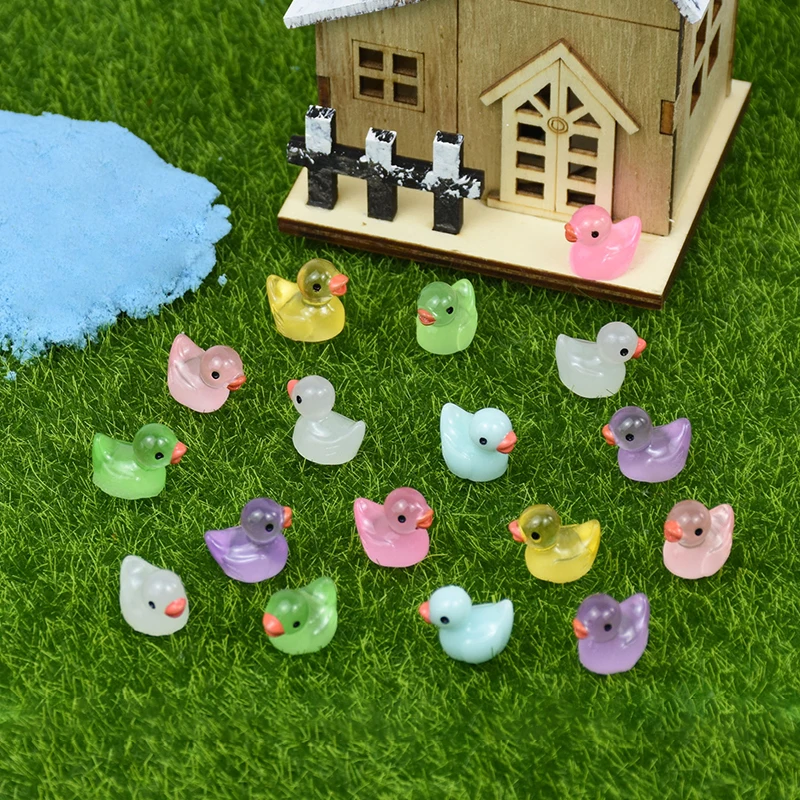 LOT DE 150 Mini Canards En Résine Pour Aquarium Jardin