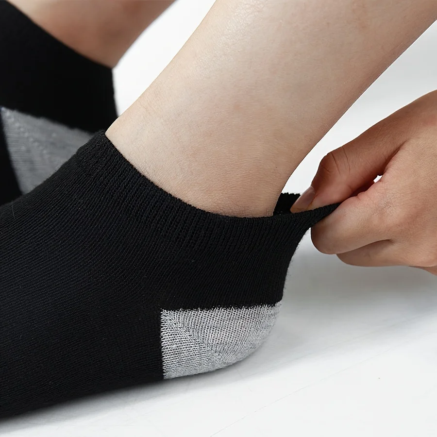 Vibrant and Durable Children's Socks Collection - 30 Pairs, Ages 1-14