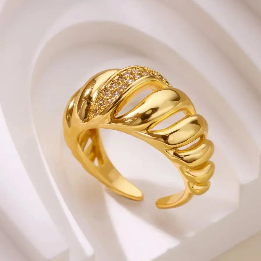 Zircon Croissant Rings 18K Gold-Plated Stainless Steel Couple Ring