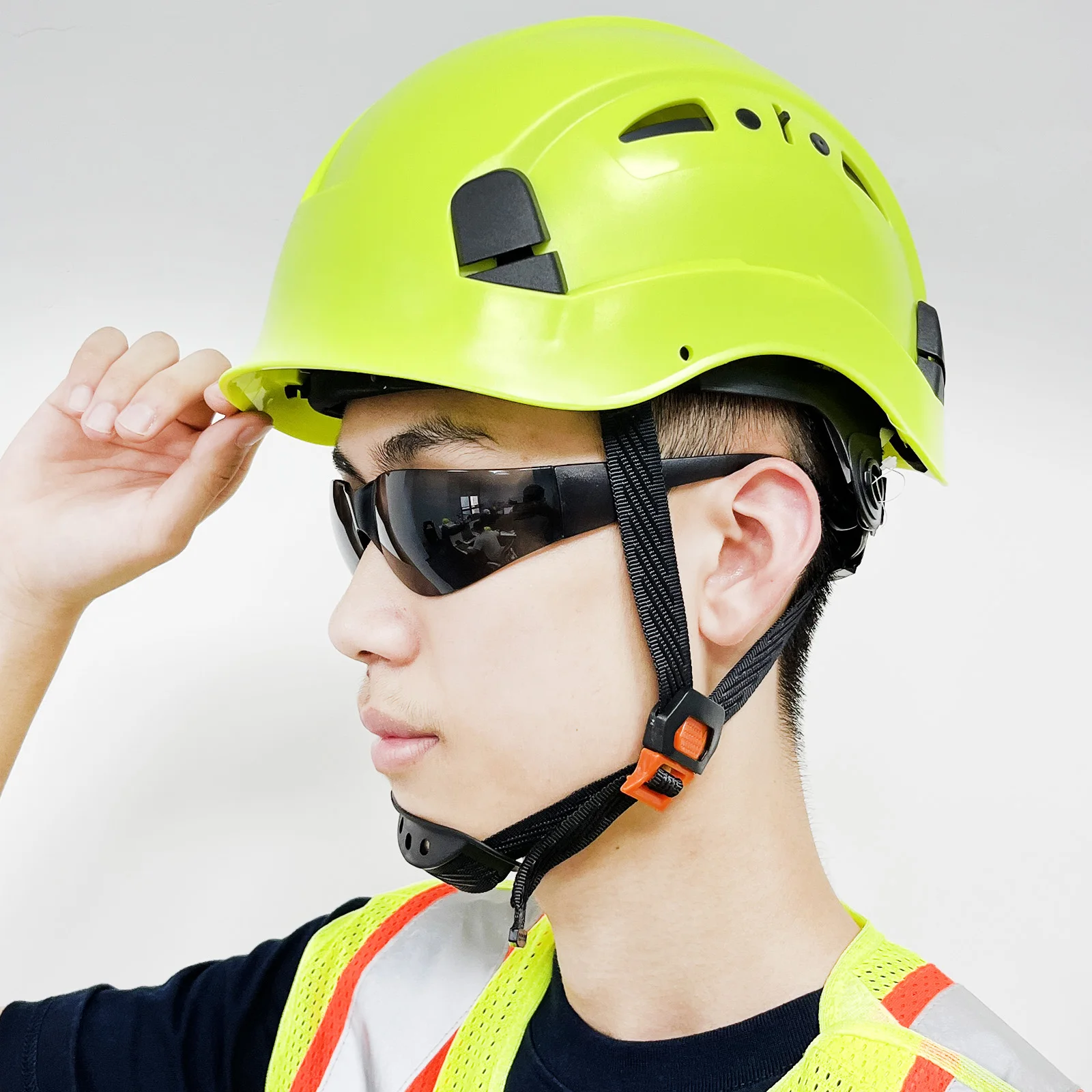Summer Safety Helmet Engineer ABS Hard Hat Men Vented Industrial Work Head Protection Rescue Earthquake Outdoor