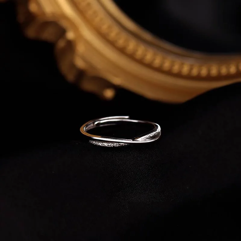 Women's Ring Matte Line Silver Color White Cold Color Style Simple Cross Ring Elegance Luxury Index Finger Wedding Jewelry