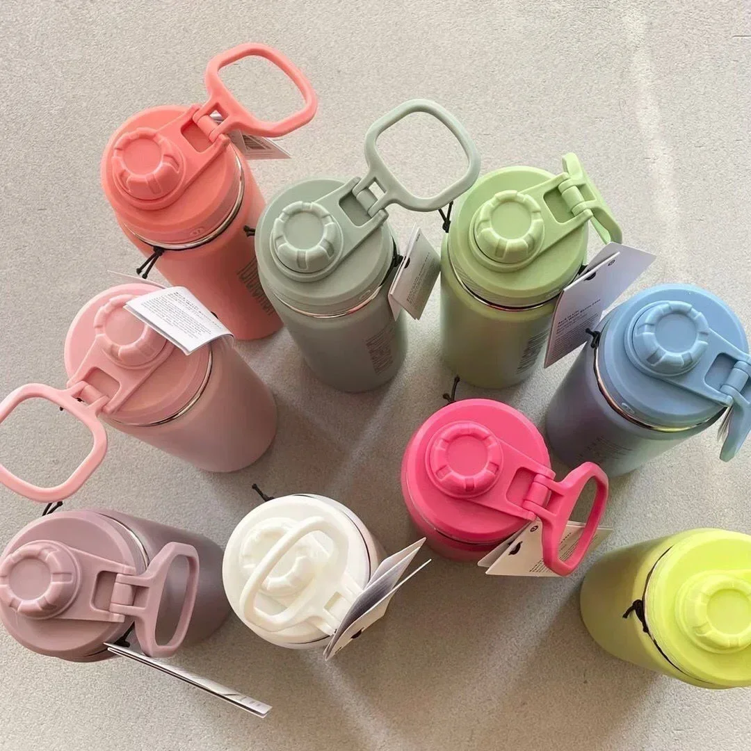 Lemon Back to Life Sports water bottle 710ml Stainless Steel Pure Titanium Vacuum Portable Leakproof Insulated Water Cup
