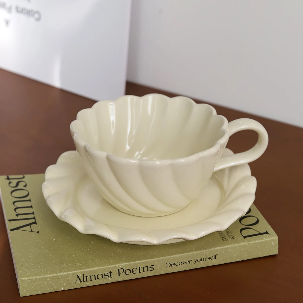 

Espresso Ceramic Coffee Cup Origin Milk Aesthetics Prime Drink Saucer Set Coffee Cup Leakproof Cute Kahve Fincanı Decoration