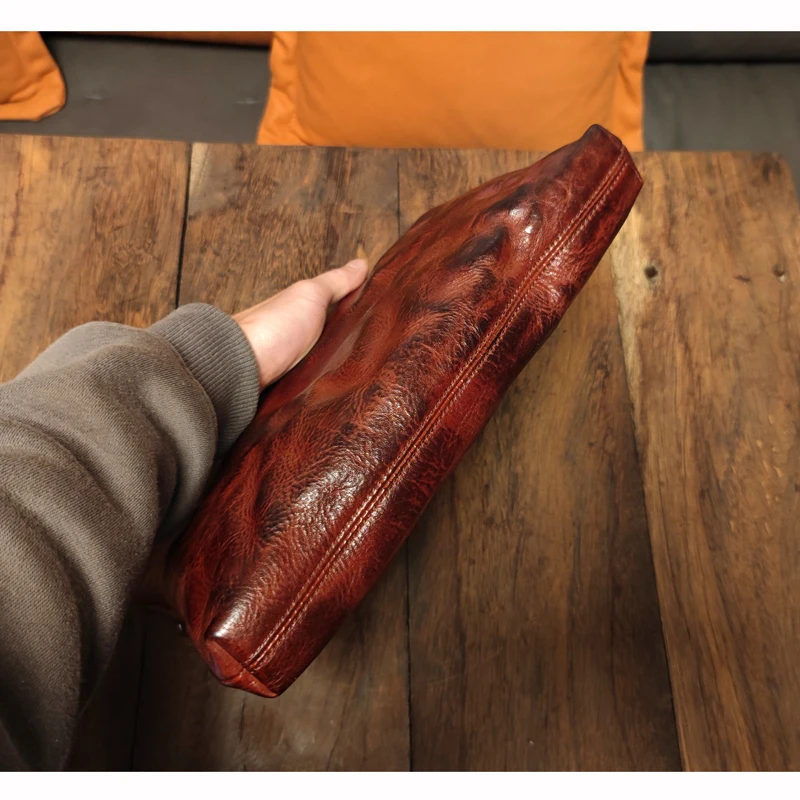 PNDME einfache Vintage handgemachte Kuh Leder Männer Clutch Tasche Outdoor täglich Luxus echtes Leder multifunktionale Telefon Umhängetasche – Detail 3
