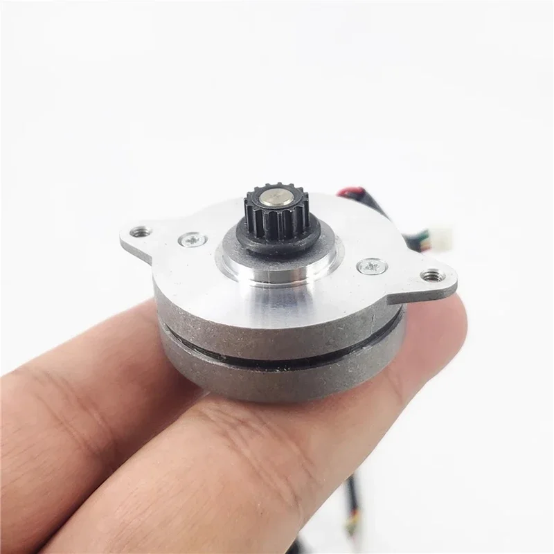 3D 프린터 CNC 로봇용 원형 얇은 스텝퍼 모터, 1.8 도 미니 36mm, 2 상 4 와이어 스테핑 모터, 동기 도르래 휠
