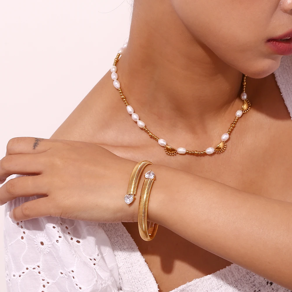 La.Muses New In Luxury Heart Shape Clear Zircon Bracelets For Women Stainless Steel Waterproof Bangle Jewelry And Accessories 6
