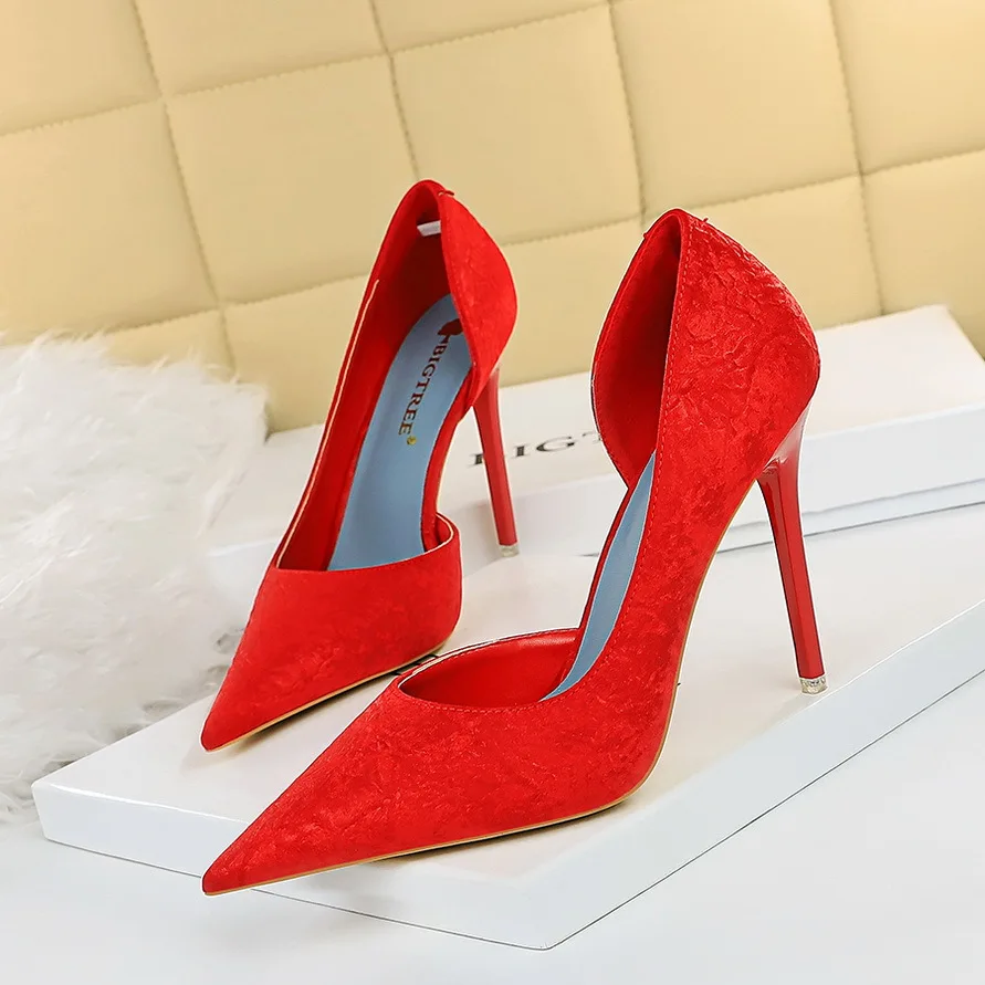 

2022 Luxury Women 10.5cm Fetish High Heels Pumps Scarpins Designer Office Lady Green Nude Tacones Heels Plus Size 43 Prom Shoes