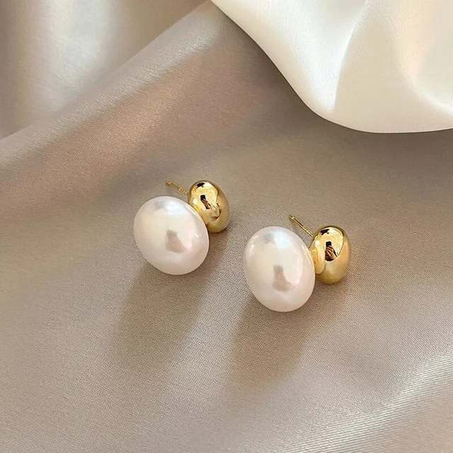 86622-9ca681.jpg Boucles d'oreilles françaises élégantes en perles plates épissées, couleur or, pour bijoux de fête à la mode coréenne, accessoires doux pour femmes, nouvelle collection 2024