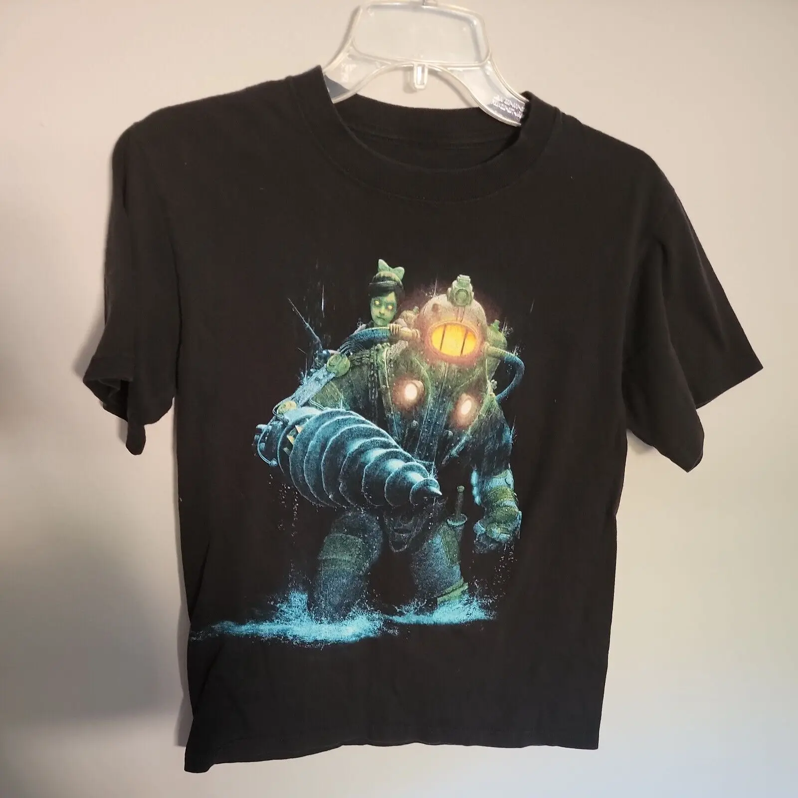 Bioshock 2-Videogioco Promo Camicia A Maniche Corte-Black-Cut Tag Piccole Maniche Lunghe