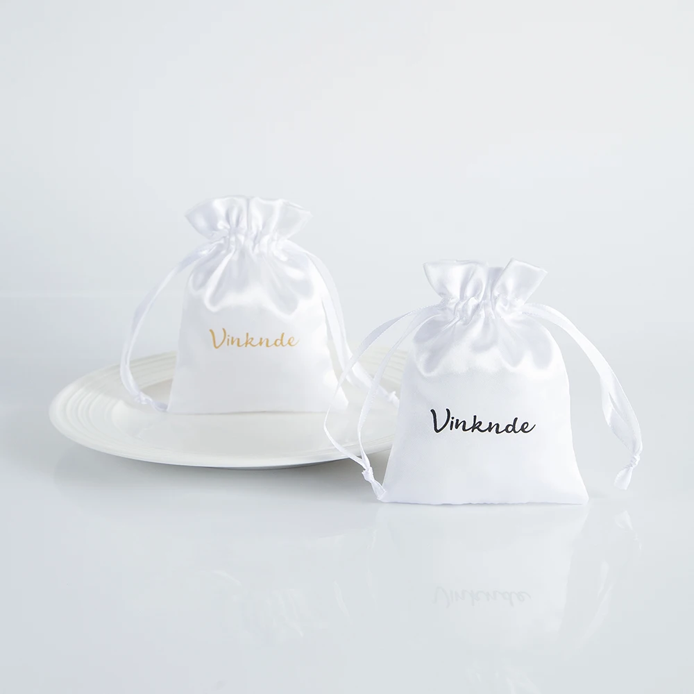 100 teile/los Individuelles Logo Weiß Satin Schmuck Kordelzug Seide Schmuck Beutel Schöne Verpackung Sack für Ring Ohrring Display – Detail 9