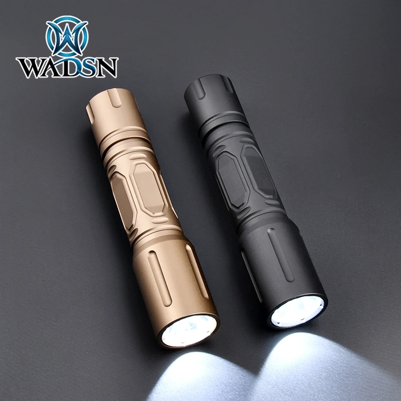 

WADSN PLHV2 Hand Held Flashlight 1300 LM Tactical High Power Modlit CNC Socut Light White LED Airsoft Hunting Pistol Weapon Lamp