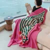 Light Luxury Retro Vase Air Conditioning Blanket Sofa Cover Blanket Deluxe Sense of Four Seasons Blanket Nap Office Blanket 1