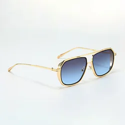 Chic Full Frame Square Sunglasses for Women with Metal Hinges and PC Lenses (Grey blue)