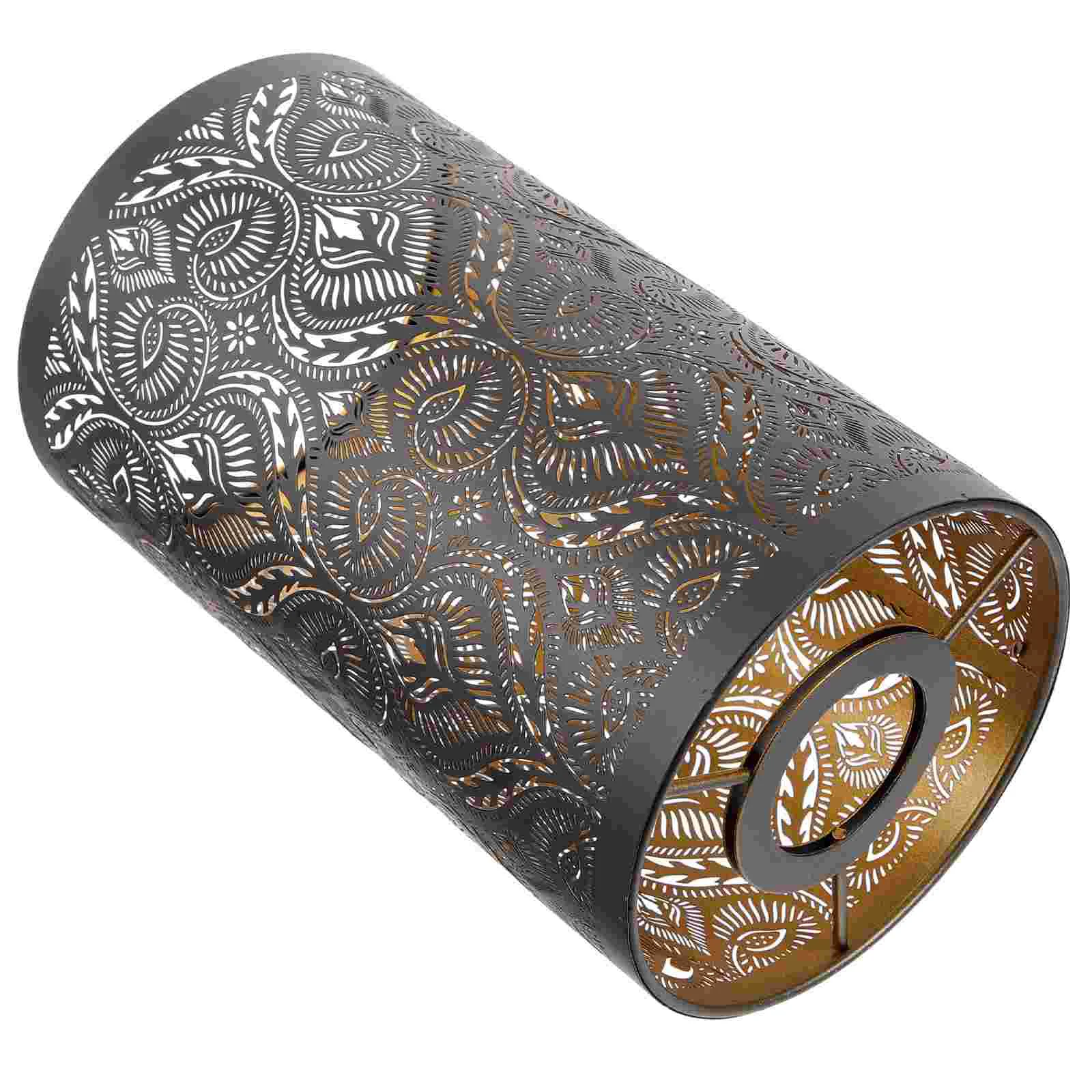 

Cylinder Metal Lamp Shade Clip On Bulb Hallow Candelabra Bulbs Cover Wall Floor Metal Globe Lampshade Fixture Replacement