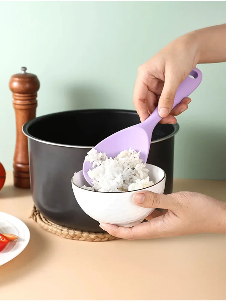 Hanging Silicone Rice Spoon Kitchen Ladle Non-stick Saucepan Electric Rice Cooker Cooking Scoop with Holes Household Items silicone kitchen utensils silicone cooking spoon cooking scoop