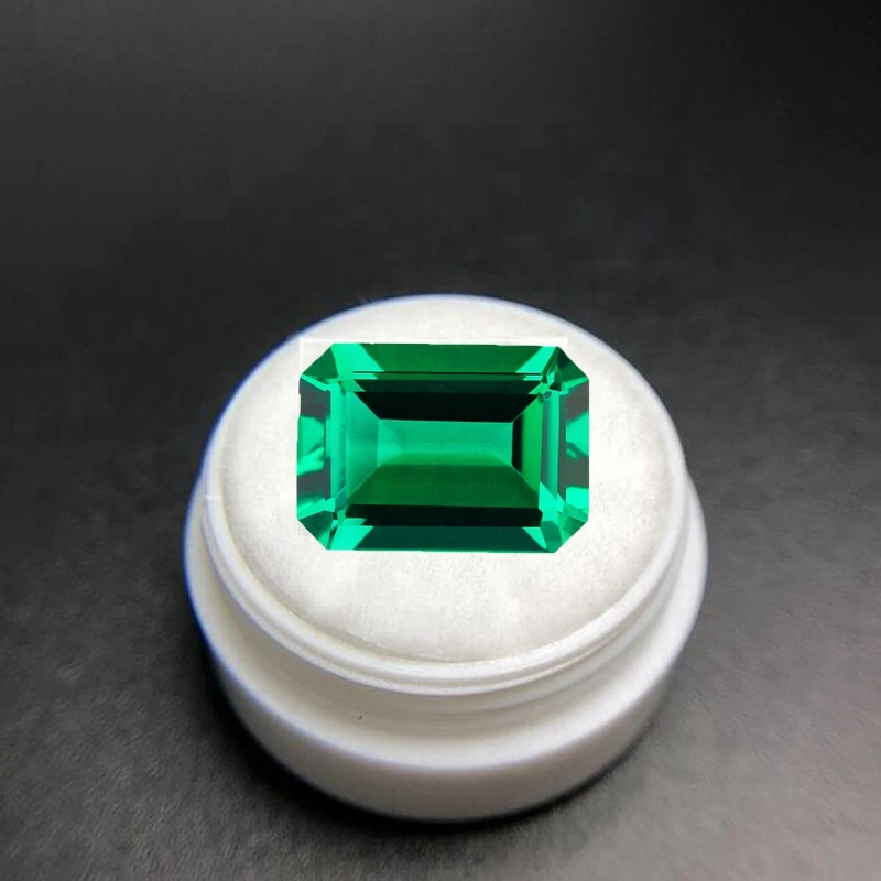

Luxury Synthetic Emerald Loose Gemstone Emerald Green Cut VVS Loose Gem For Jewelry DIY
