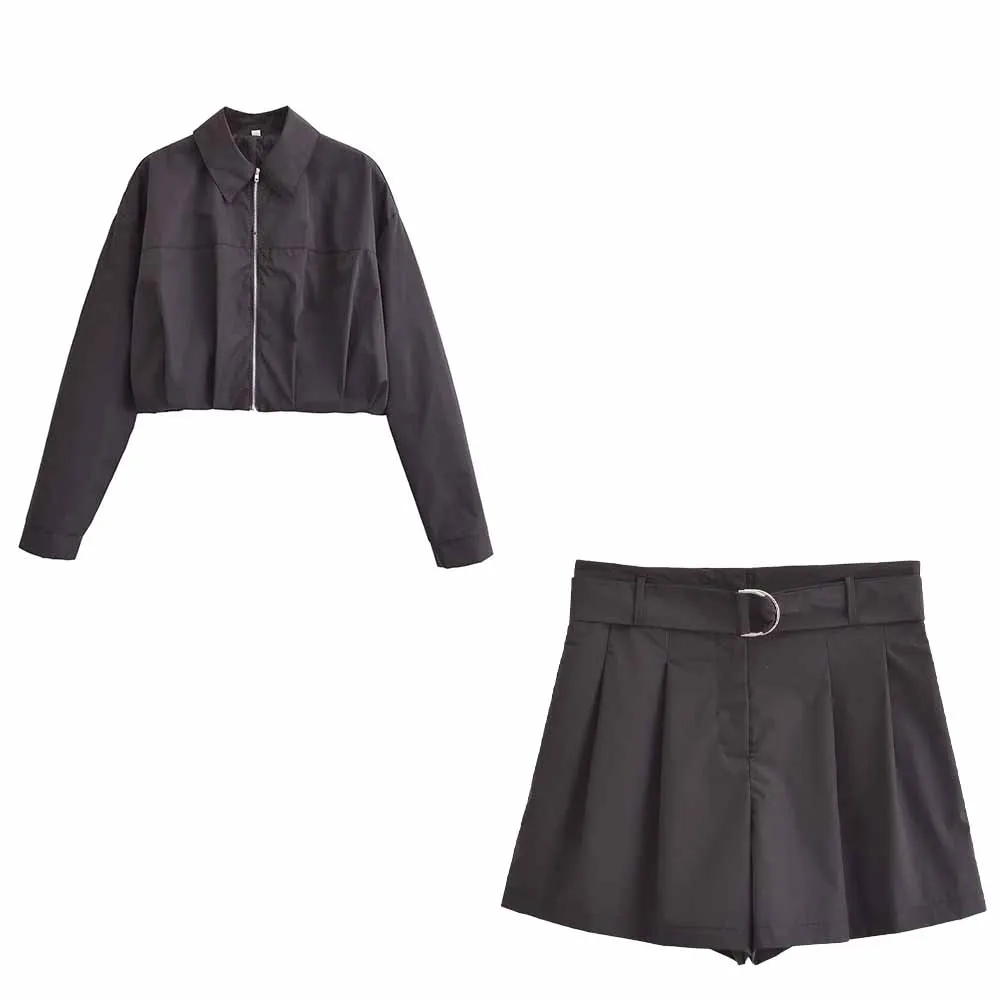 

set woman 2 pieces2024 Fashion Rain jacket Female + Rainproof shorts Women's suit