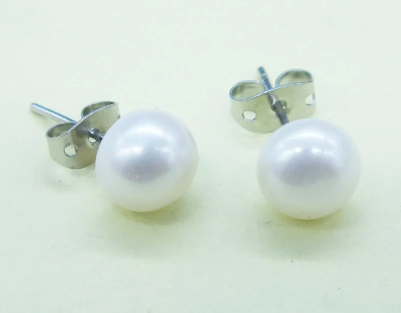 

Изысканный. Красиво. Серьги из натурального пресноводного жемчуга 8 мм AAA + AAA