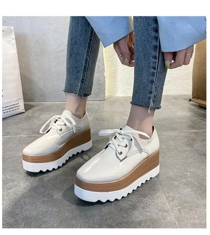 New Classic Spring Autumn Shoes Woman patent leather Leather Women Flats Female Fashion Shoes Slip On Women's Loafers Big Size