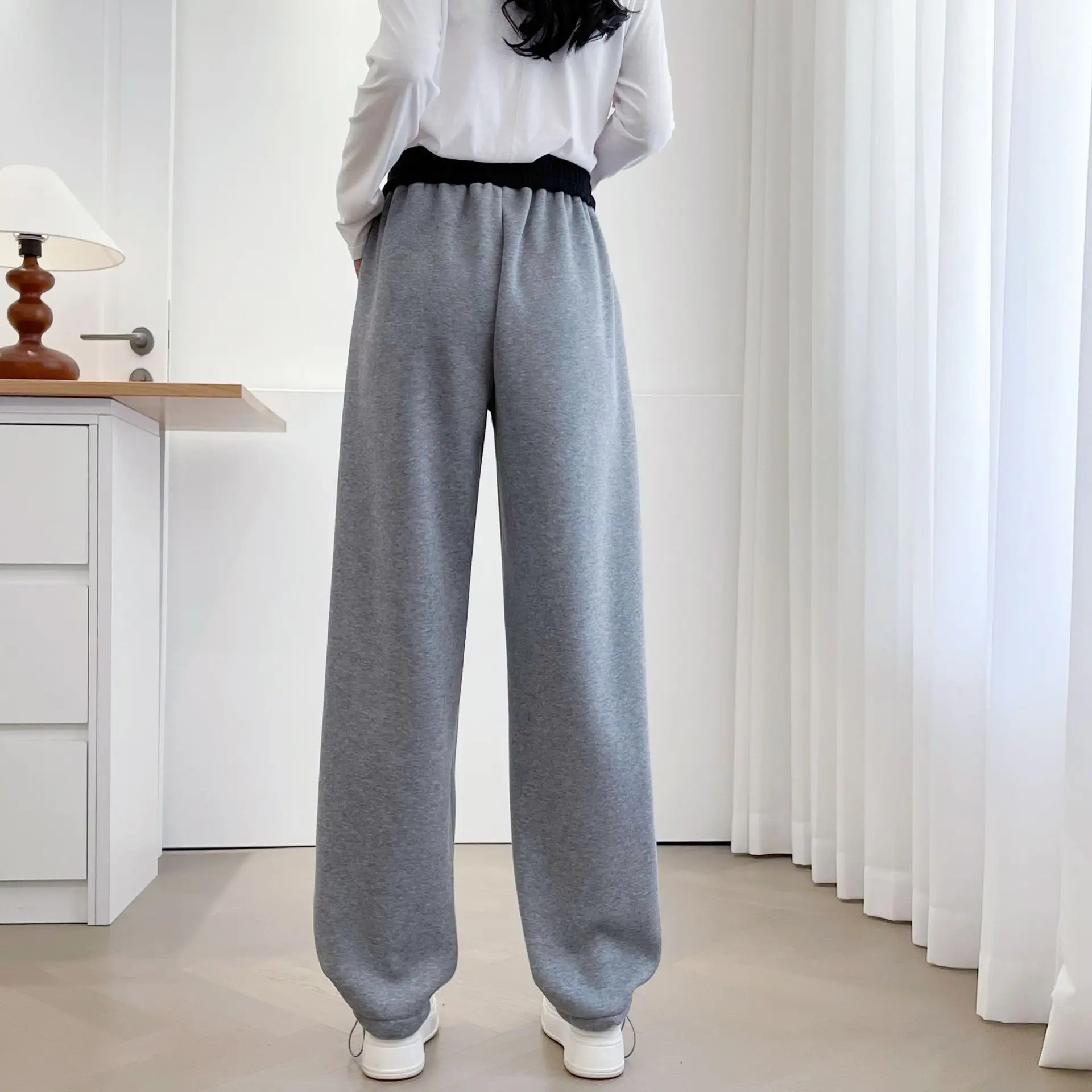 XXXXL Fashion Plus Size Women's Straight Leg Pants Casual Fleece And Thickened Drawstring Sweatpants Sports Long Trousers 2576