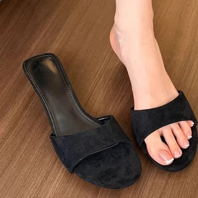 Summer New Fashionable Versatile Vintage Wedge Flip-Flop Round Toe Open Toe Cloth Non-Slip Kitten Heel Sandals and Slippers — view 2