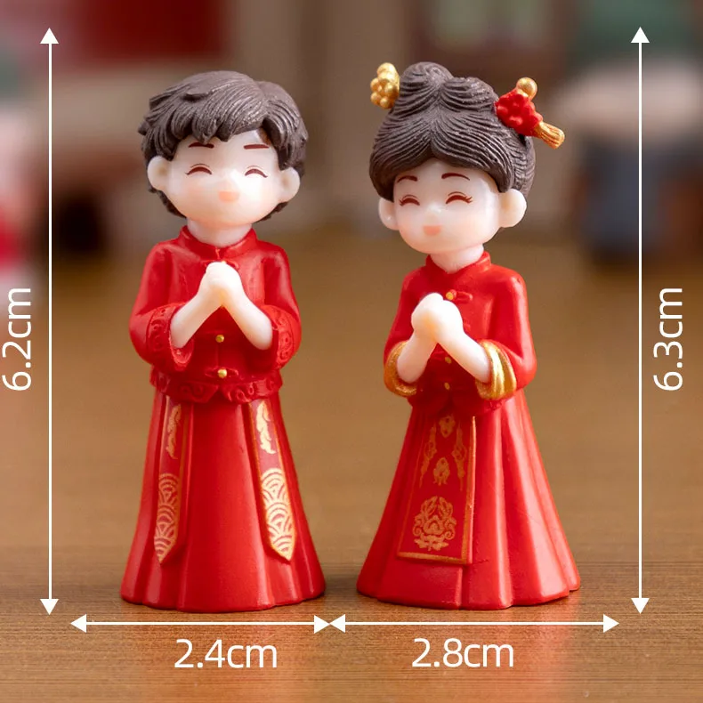 Romantic Miniature Couple Figurines for Wedding Decor and Valentine's Day Gift