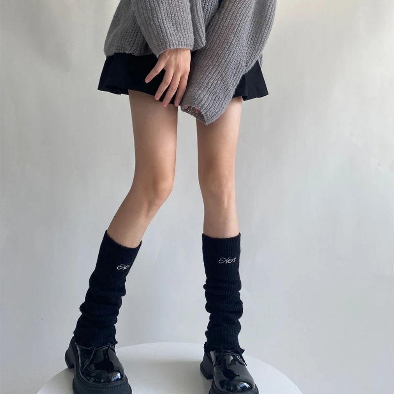 

Women Knee High Leg Warmer Non Slip Thick Stockings Knitting Socks Ankle Bandage