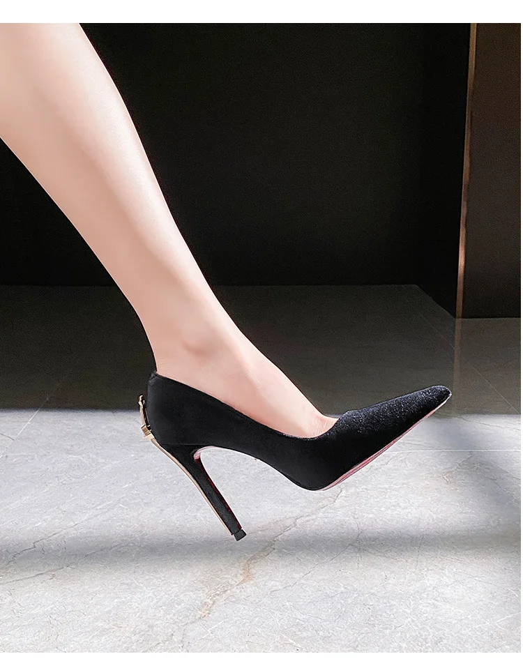 2026 New Golden Luxury Designer Shoes Royal Style Heels for Ladies Premium Black Patent Leather High Heel Women's Single Shoes Sef888fa0adee4364a50501a93d2066cd4