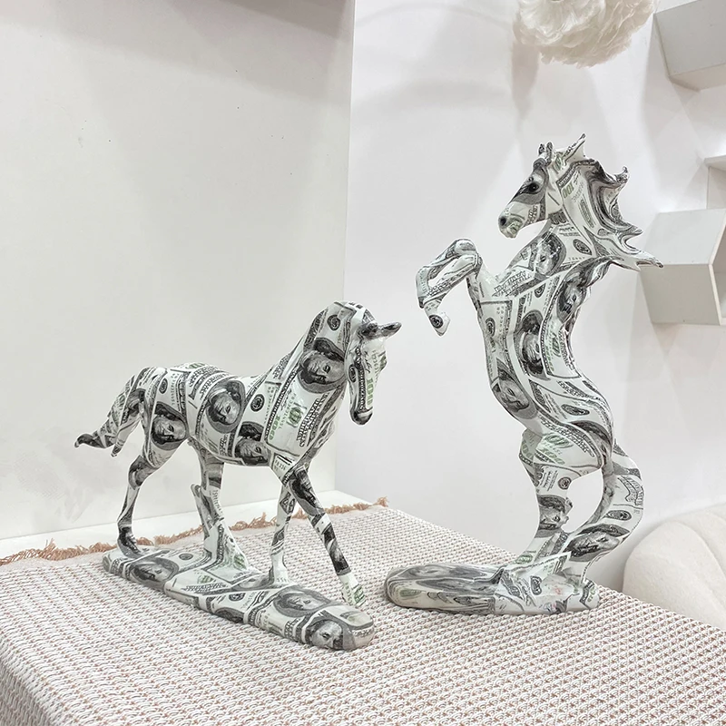 

Resin Graffiti Art Horse Figurines Painted Colorful Animal Statue Home Living Room Desktop Feng Shui Ornament Decor