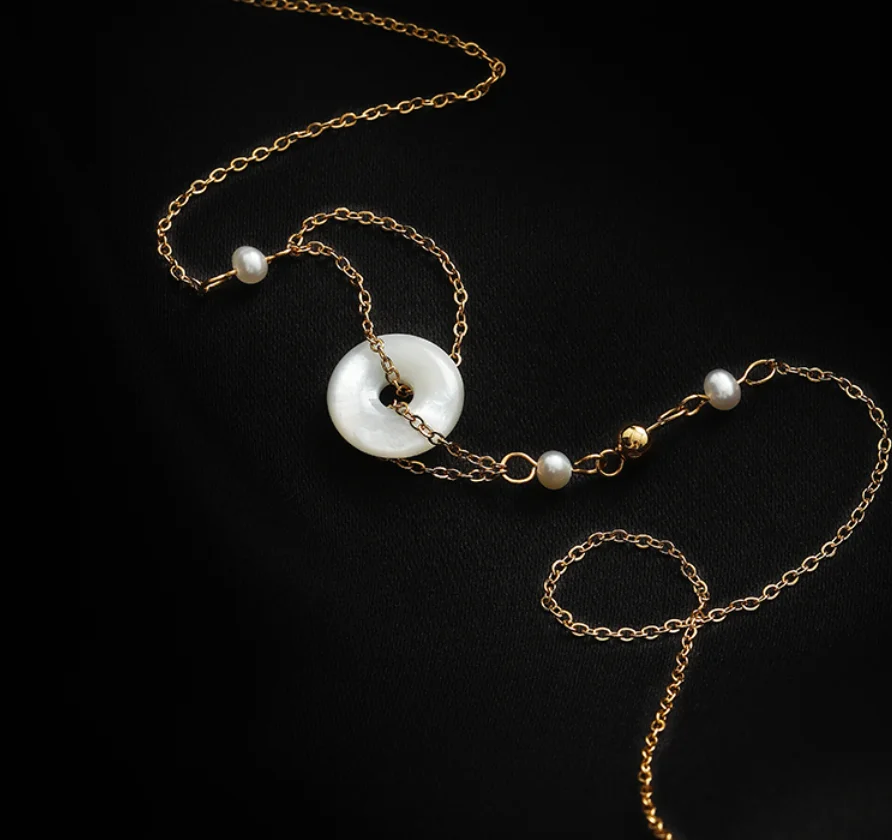 Simple Chinese style safety buckle pendant pearl titanium steel non fading Necklaces Fashion Jewelry